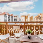 Апартаменты Mountain View With Ski-in And Out Loft - Roche Blanche *