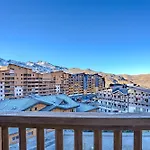 Апартаменты Mountain View With Ski-in And Out Loft - Roche Blanche *