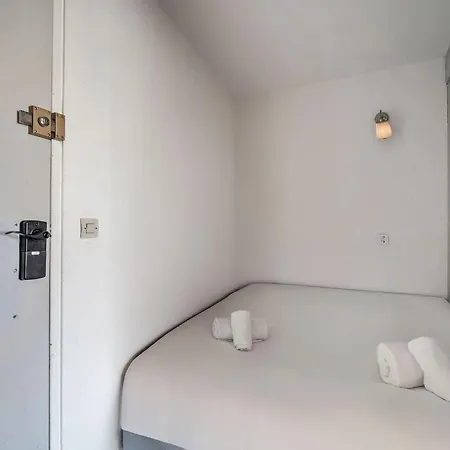 아파트 Mountain View With Ski-in And Out Loft - Roche Blanche